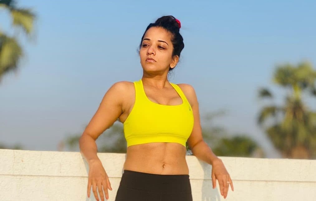 भोजपुरी सिनेमा की बोल्ड एंड ग्लैमरस संभावना सेठ कहां हैं? सोशल मीडिया पर आपको मिलेगा जवाब