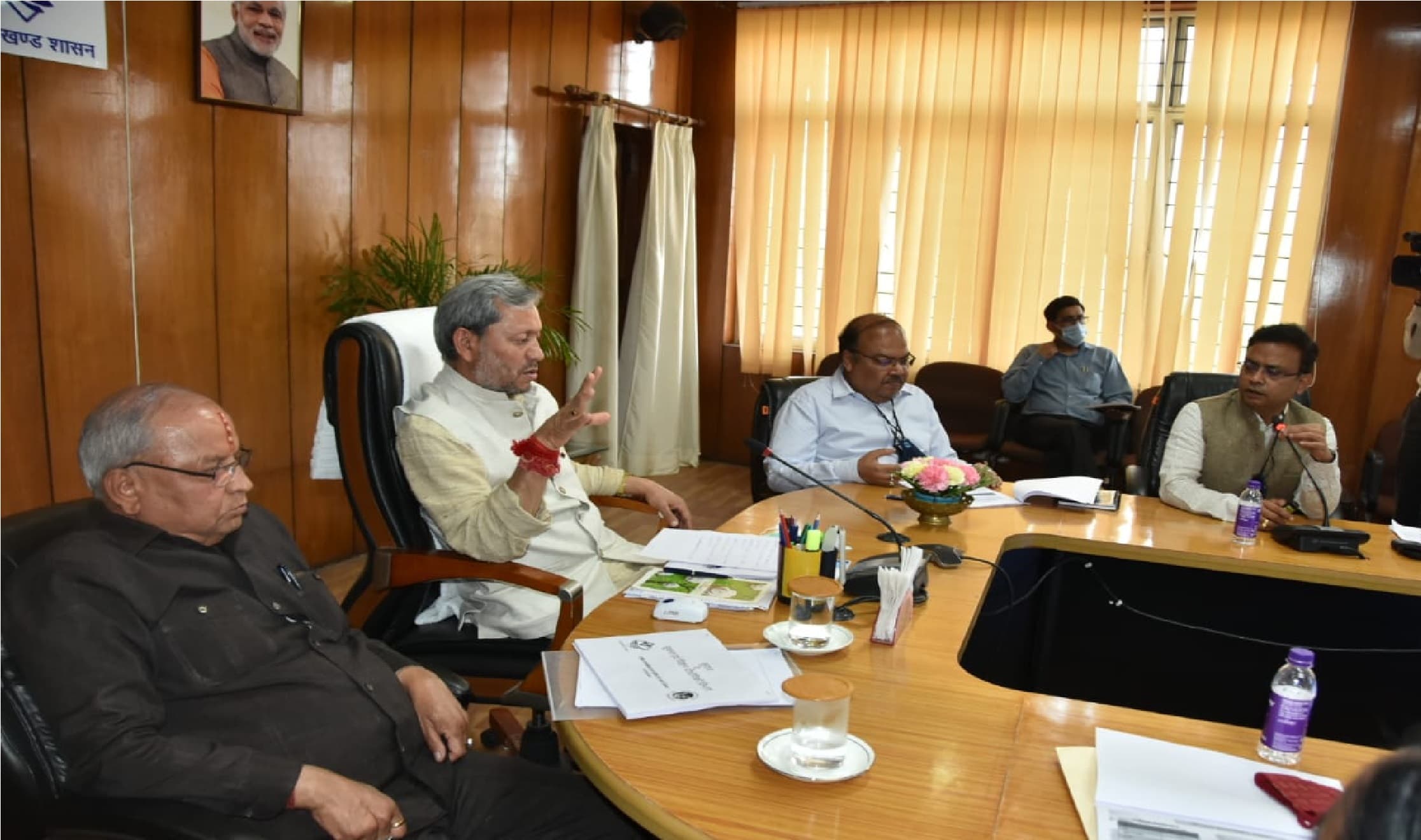 उत्तराखंड के नये मुख्यमंत्री ने किया आईएएस अधिकारियों का तबादला, अपनी टीम कर रहे हैं तैयार ?