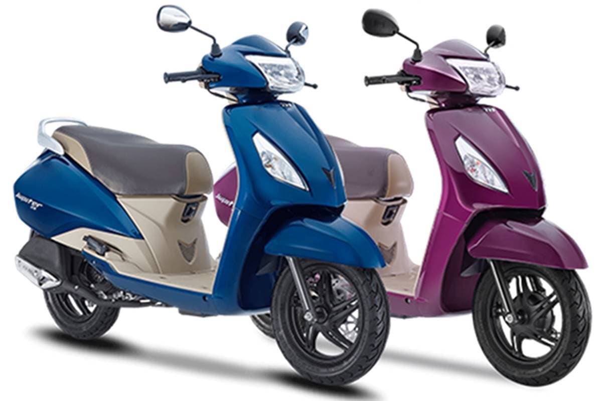 TVS Jupiter स्कूटर का सस्ता वेरिएंट कितना है दमदार? कैसा है इसका ज्यादा माइलेज वाला नया फीचर intelliGO?