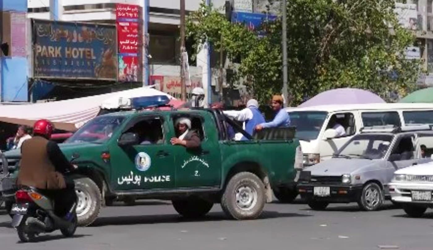 तालिबान ने दी ‘आम माफी’, कहा- सरकार में शामिल हों महिलाएं, काम पर लौटें सरकारी कर्मचारी