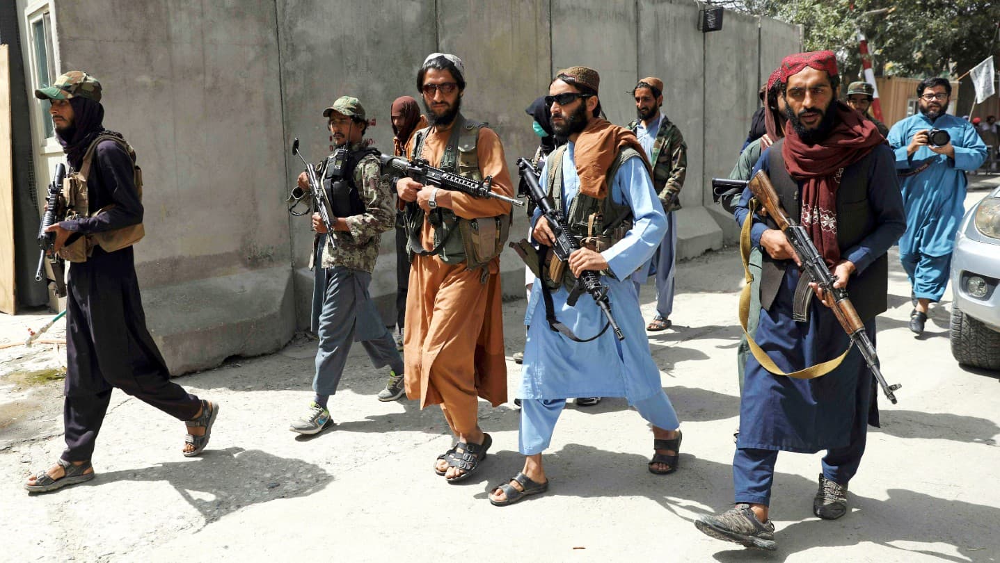 अफगान के इमामों को तालिबानी फरमान, नमाज में शासक के आदेश का पालन करवाएं