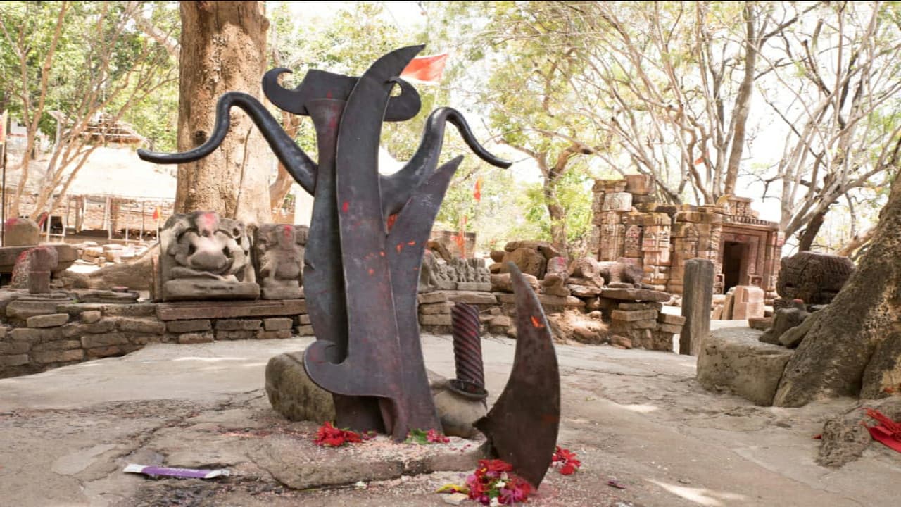 MahaShivratri 2021 : गुमला के टांगीनाथ धाम की है अपनी महता, शिवरात्रि के दिन हजारों श्रद्धालु करेंगे जलाभिषेक