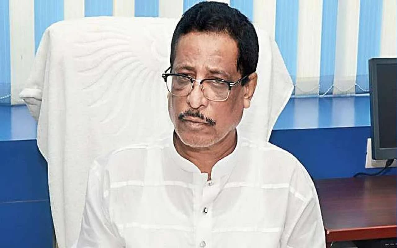 विजया सम्मिलनी में आमंत्रण नहीं मिला, तो भड़के तापस चटर्जी, बोले- TMC में एक वर्ग मालिक, दूसरा नौकर