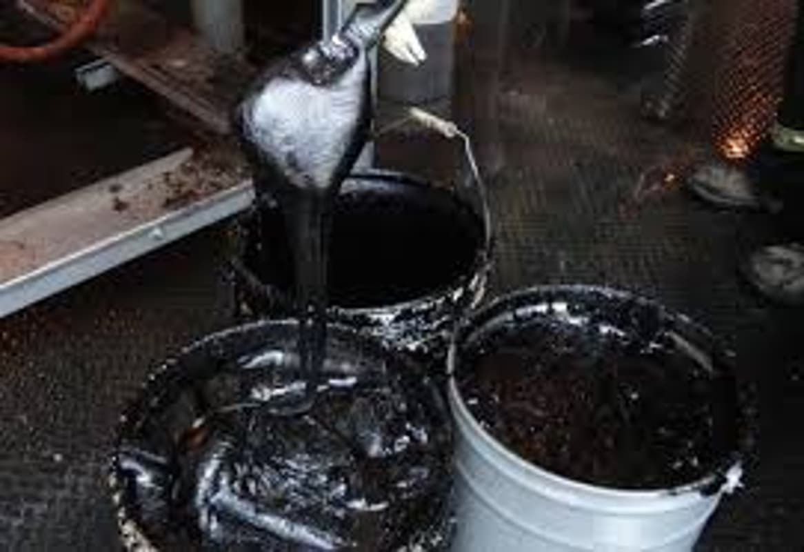 West Bengal News: बीरभूम में ड्रम भर्ती बम मिलने से मचा हड़कंप, पुलिस ने शुरू की मामले की जांच