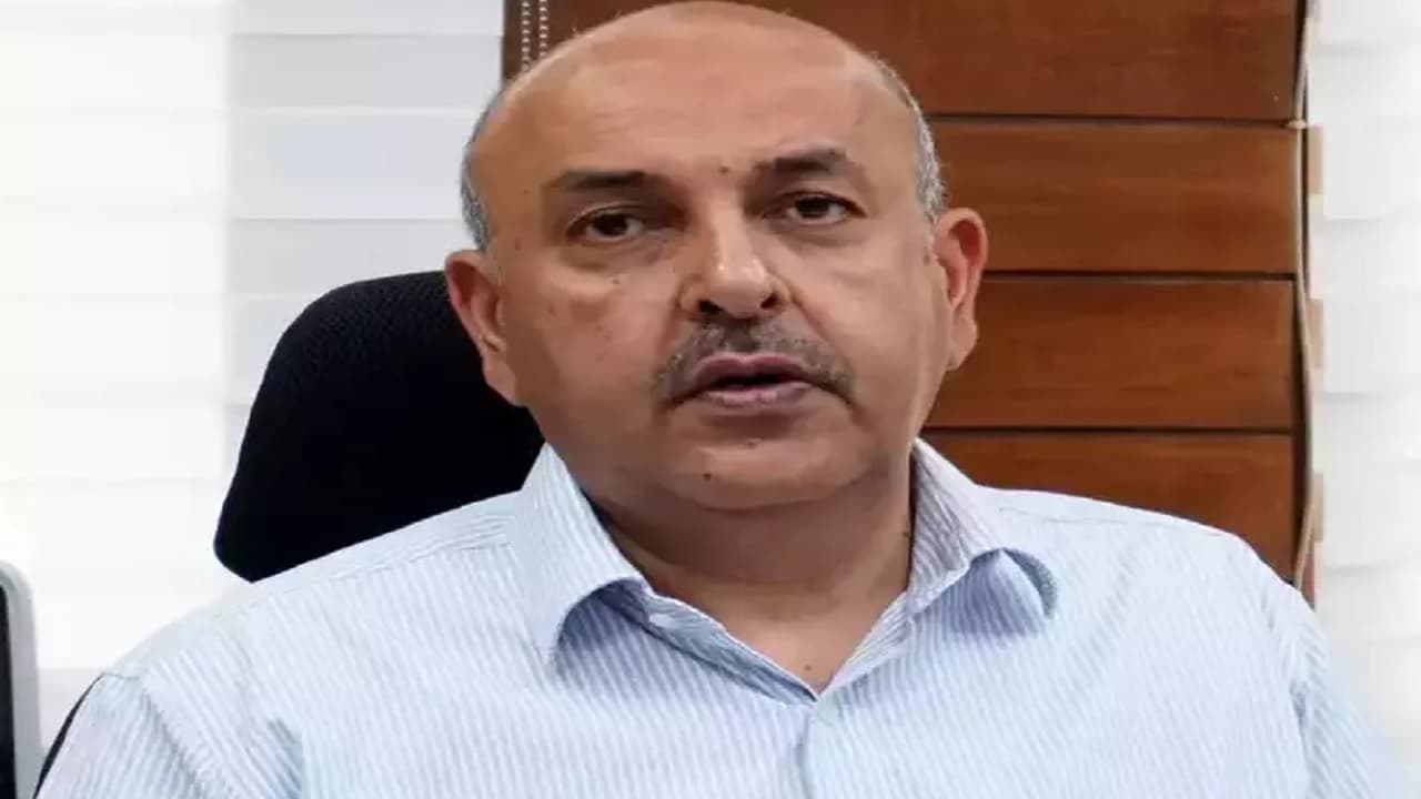 PM मोदी के सलाहकार बनाए गए पूर्व पेट्रोलियम सचिव तरुण कपूर, 2 साल के लिए हुई नियुक्ति