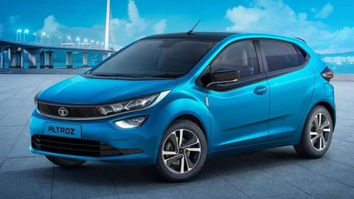 Tata Altroz iTurbo: पावरफुल इंजन और कनेक्टेड तकनीक फीचर्स से लैस होकर आयी प्रीमियम सेडान