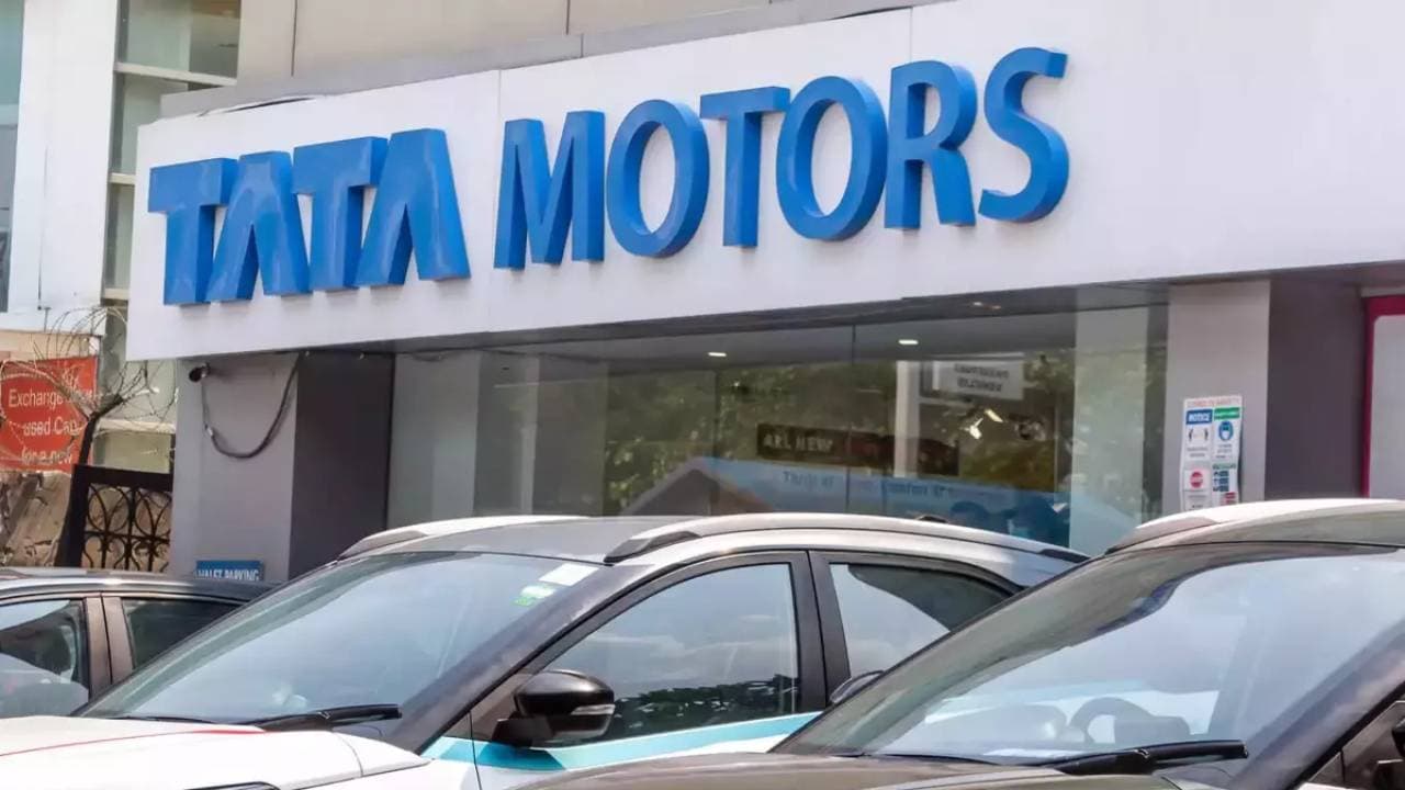 TATA Motors के इलेक्ट्रिक वाहनों पर टूट पड़े लोग, कंपनी ने छह महीने में बेच दी 37,961 गाड़ियां
