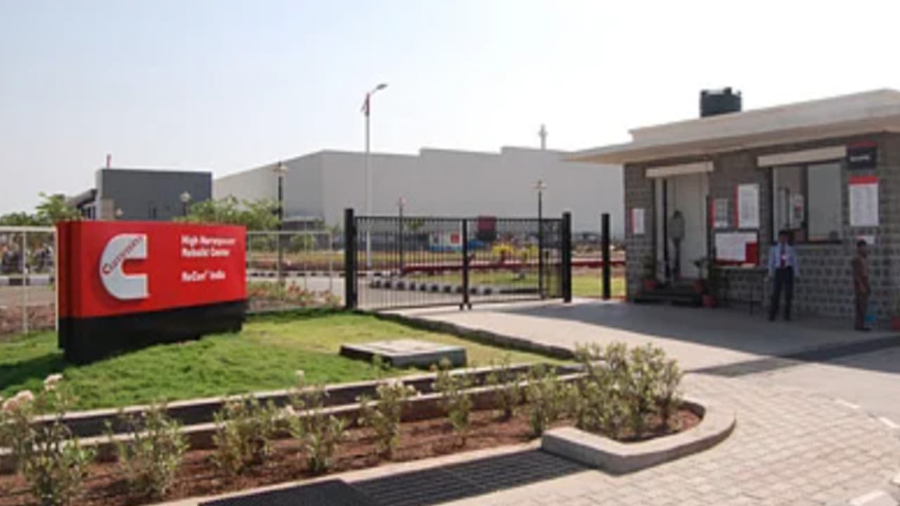 अरुण सिंह की बर्खास्तगी पर टाटा कमिंस के चेयरमैन सहित 11 अफसर पर दर्ज होगा केस, हेमंत सरकार से मिली अनुमति