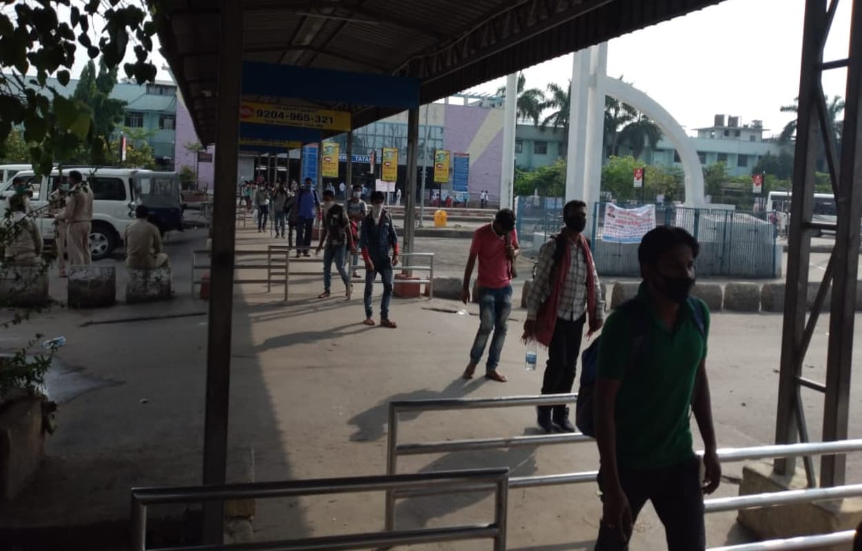 रेलवे चलाएगा रोजाना 100 श्रमिक स्पेशल ट्रेन, घर पहुंचने को आतुर मजदूरों को मिलेगी राहत