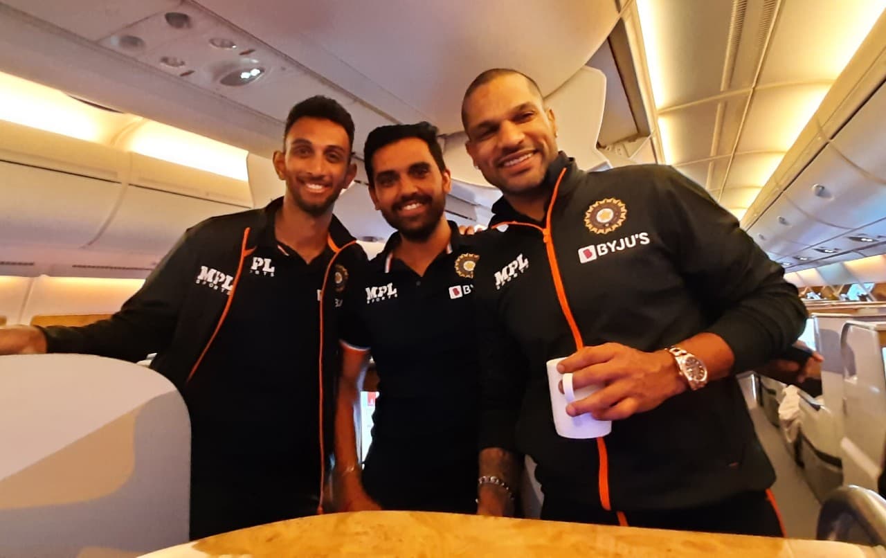 IND vs ZIM: जिम्बाब्वे के लिए रवाना हुई टीम इंडिया, बीसीसीआई ने शेयर की तस्वीरें, आप भी देखें...