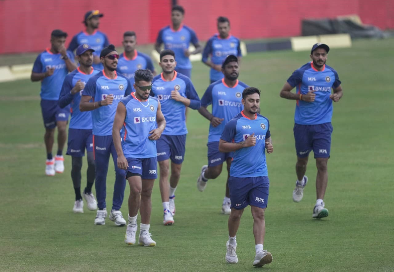 IND vs PAK: शुभमन गिल पाकिस्तान के खिलाफ खेलने के लिए तैयार, ऐसी हो सकती है प्लेइंग इलेवन