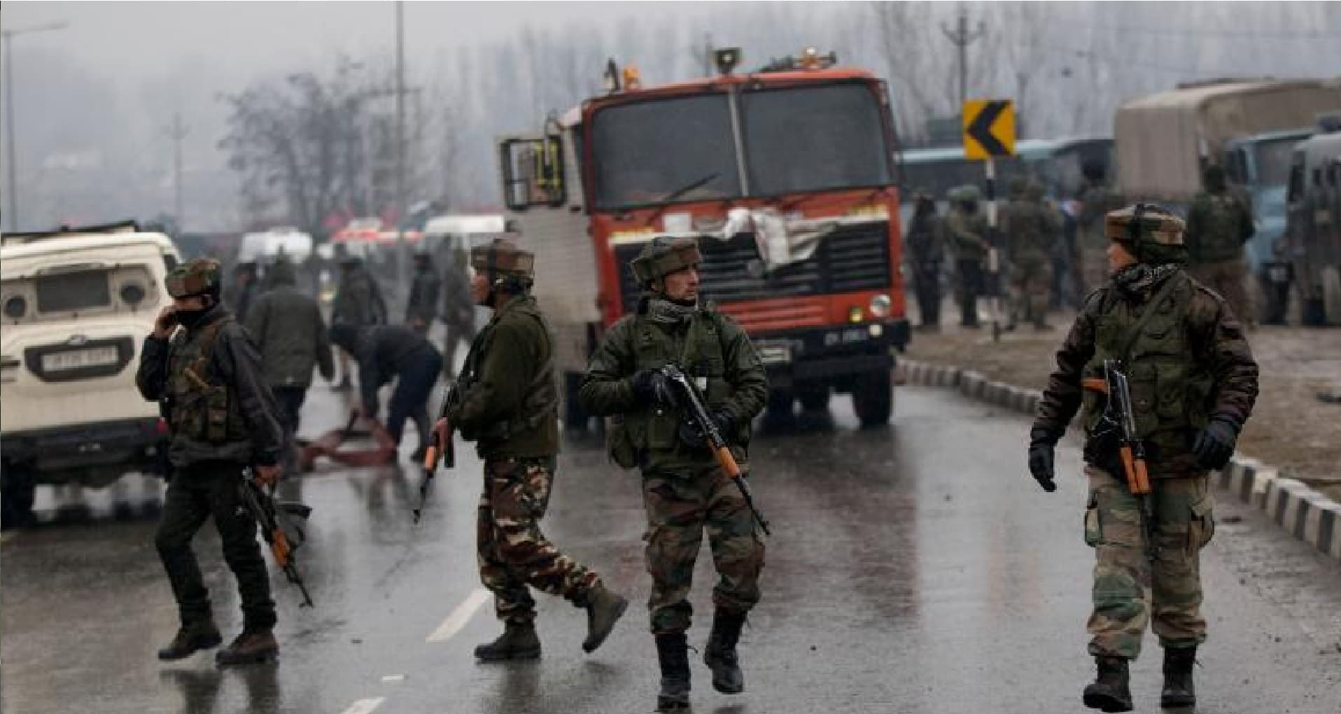 Pakistan News: पाकिस्तान में आतंकी हमला, पहचान पूछकर मारी 23 लोगों को गोली
