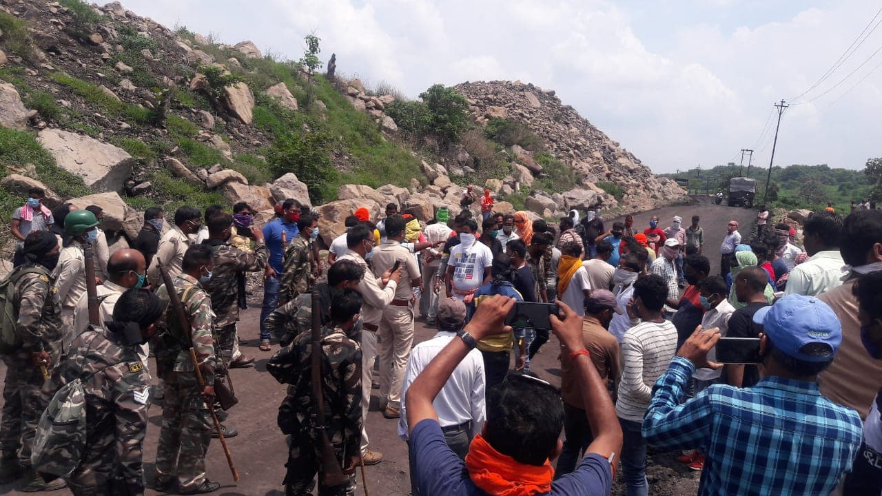 डेको आउटसोर्सिंग में वर्चस्व के लिए खून-खराबा, गोलीबारी और बमबाजी से थर्राया निचितपुर कोलियरी