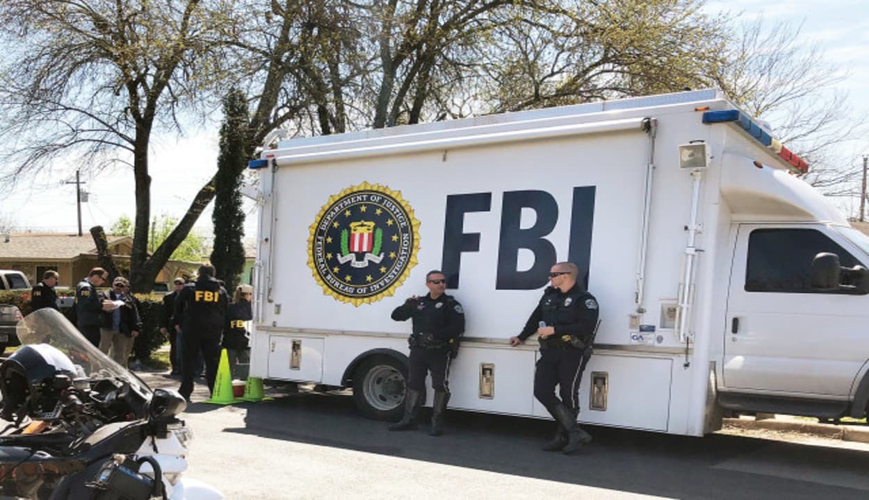 पाकिस्तानी वैज्ञानिक की रिहाई के लिए टेक्सास में 4 लोग बंधक, साइंटिस्ट पर हत्या की कोशिश का लगा है आरोप