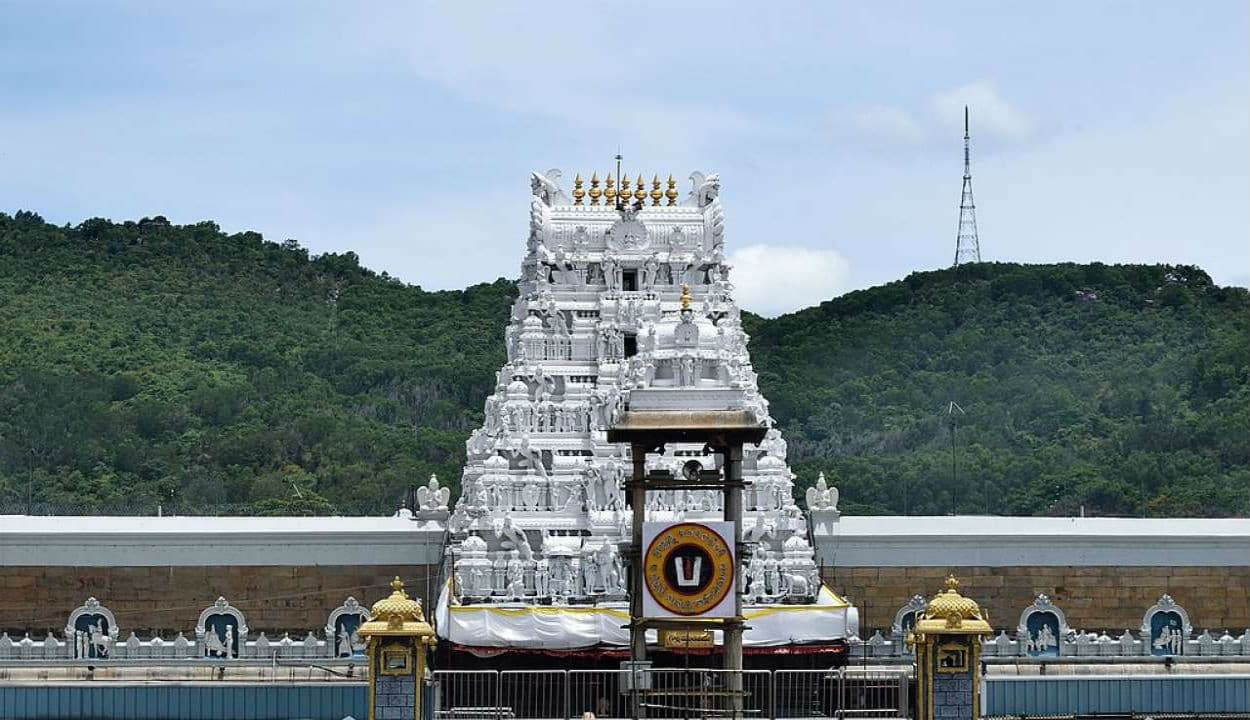 तिरुमाला मंदिर में 5 करोड़ रुपये की लागत से होगी गोल्ड कोटिंग, जल्द शुरू होगा परियोजा का काम