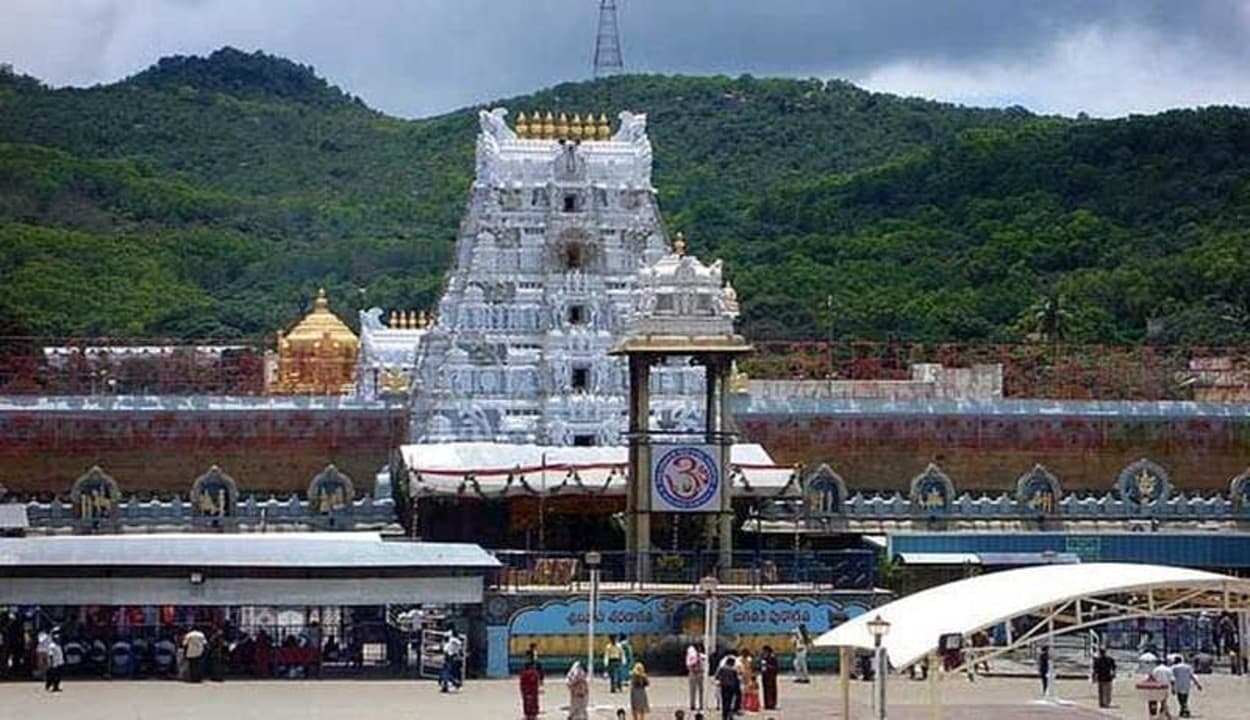 आंध्र प्रदेश के एक वैदिक स्कूल में 57 छात्र कोरोना से संक्रमित, बिहार समेत देश के कई हिस्सों के बच्चे करते हैं पढ़ाई