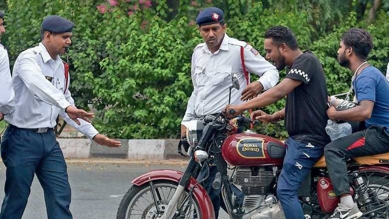 50 प्रतिशत रुपये चुकाने पर ही अब मिलेगी पूरे ट्रैफिक फाइन से मुक्ति