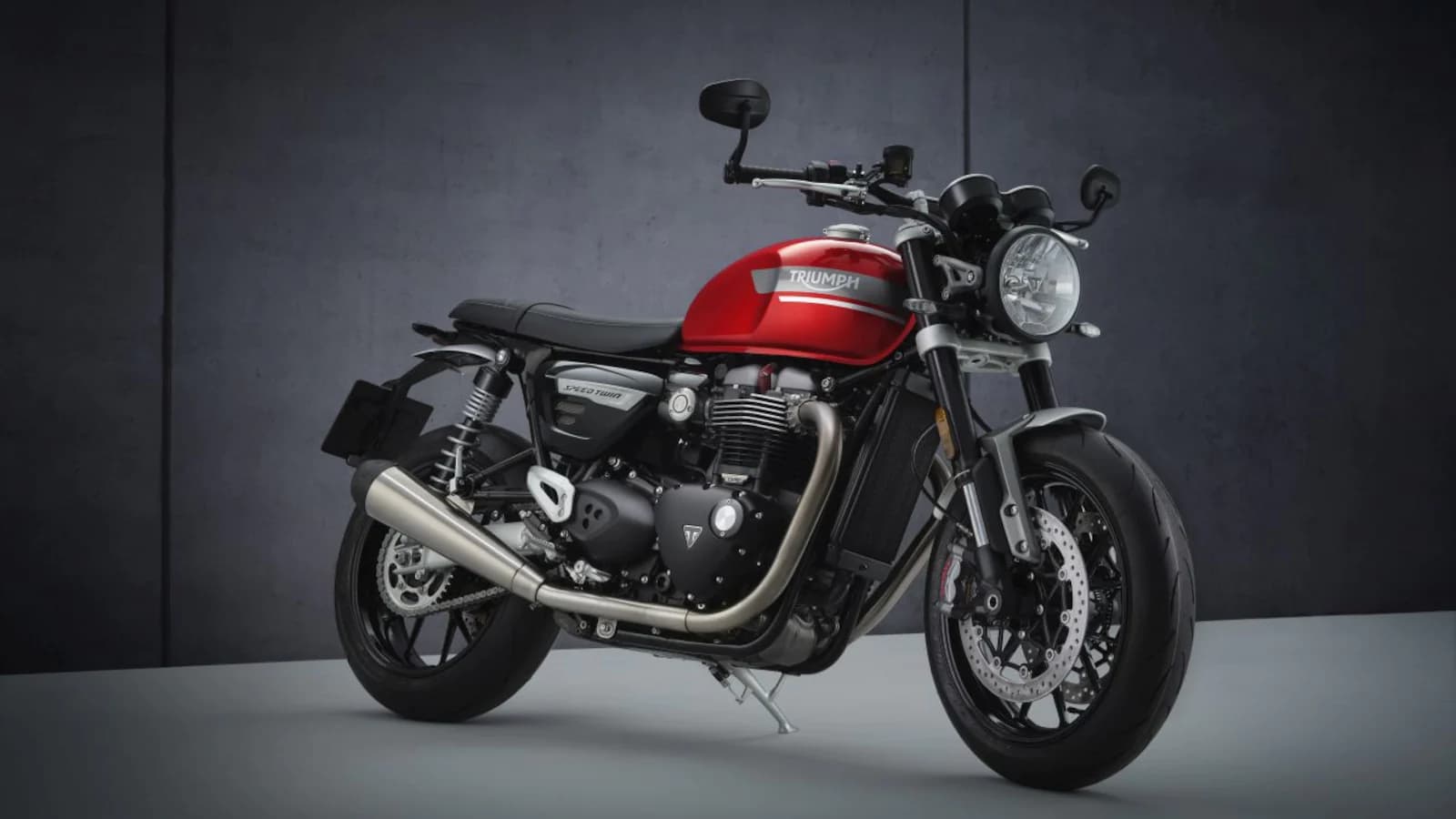 Bajaj अब भारत में बेचेगी Triumph Bike, दोनों ऑटो कंपनियों के बीच हुई यह डील