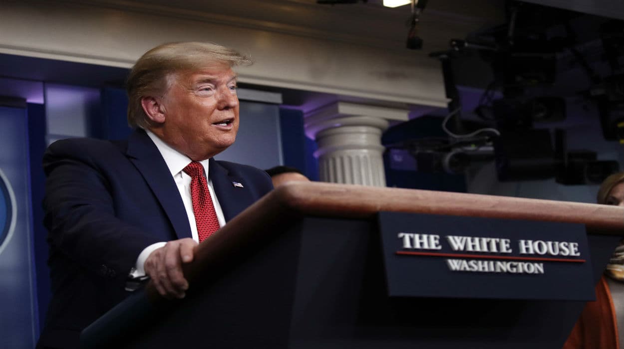 Coronavirus को लेकर डोनाल्ड ट्रंप ने WHO पर लगाया चीन का पक्ष लेने का आरोप