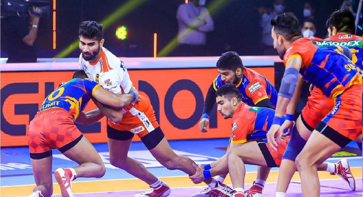 Pro Kabaddi League: यूपी योद्धा और गुजरात जायंट्स का मुकाबला ड्रॉ पर खत्म, प्रदीप नरवाल भी नहीं दिला पाये जीत