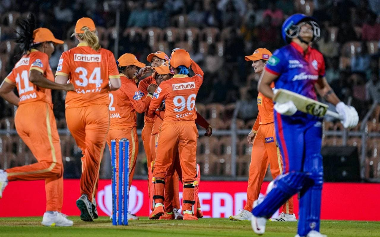 WPL 2023: आज गुजारत से भिड़ेगी यूपी की टीम, मुंबई के सामने होगी दिल्ली की चुनौती, जानें कब और कहां देखें लाइव