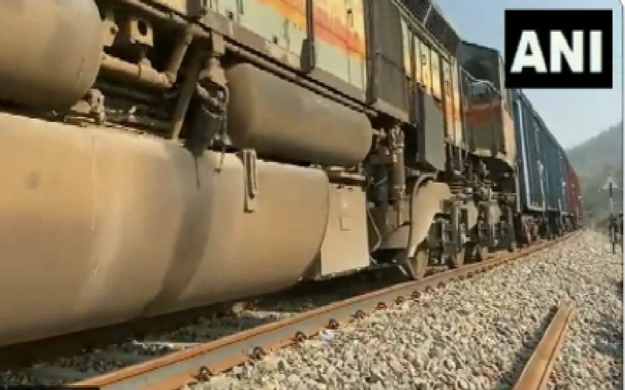 Udaipur Blast: बड़ी साजिश की आशंका! डूंगरपुर में नदी में मिली जिलेटिन की छड़