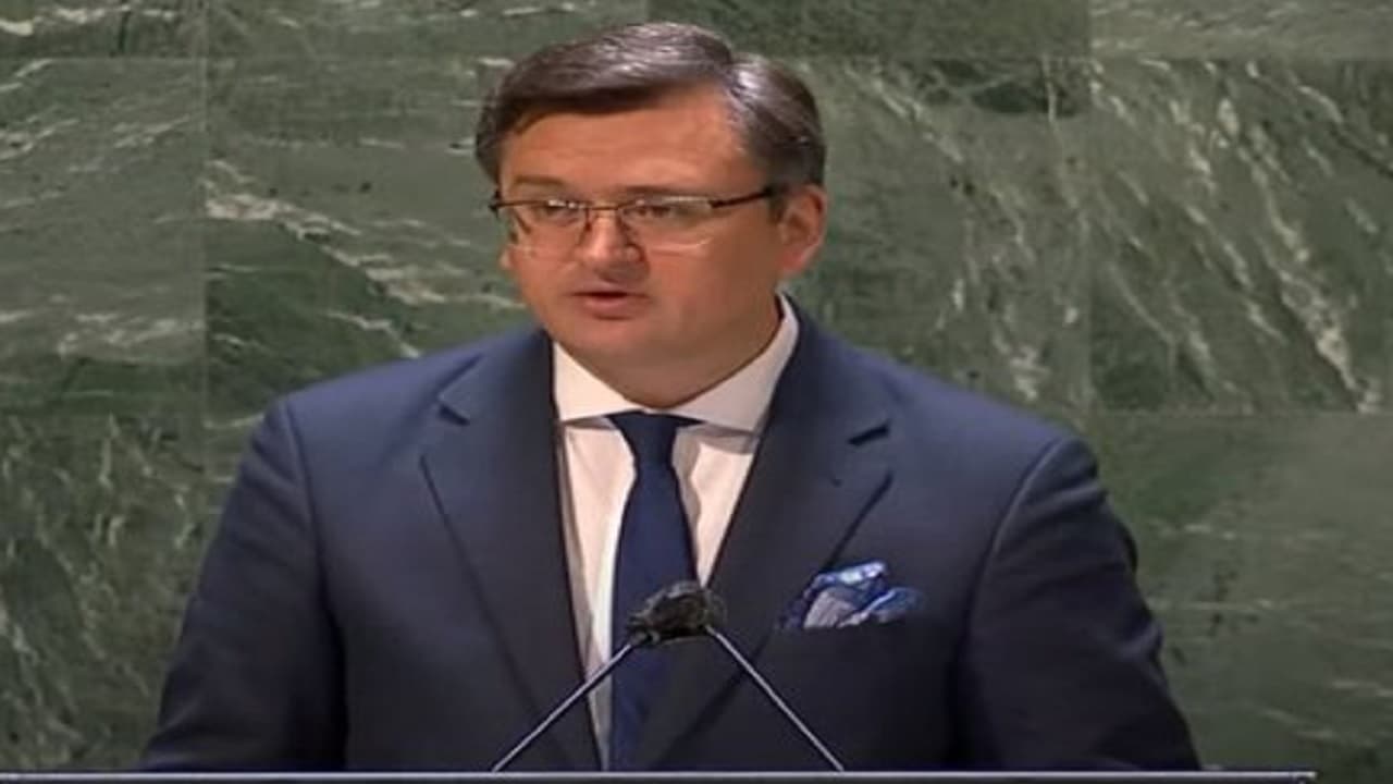 Ukraine Russia Tension: यूक्रेन के विदेश मंत्री बोले- पुतिन स्वयं नहीं रुकेंगे, हम पर आरोप बेबुनियाद