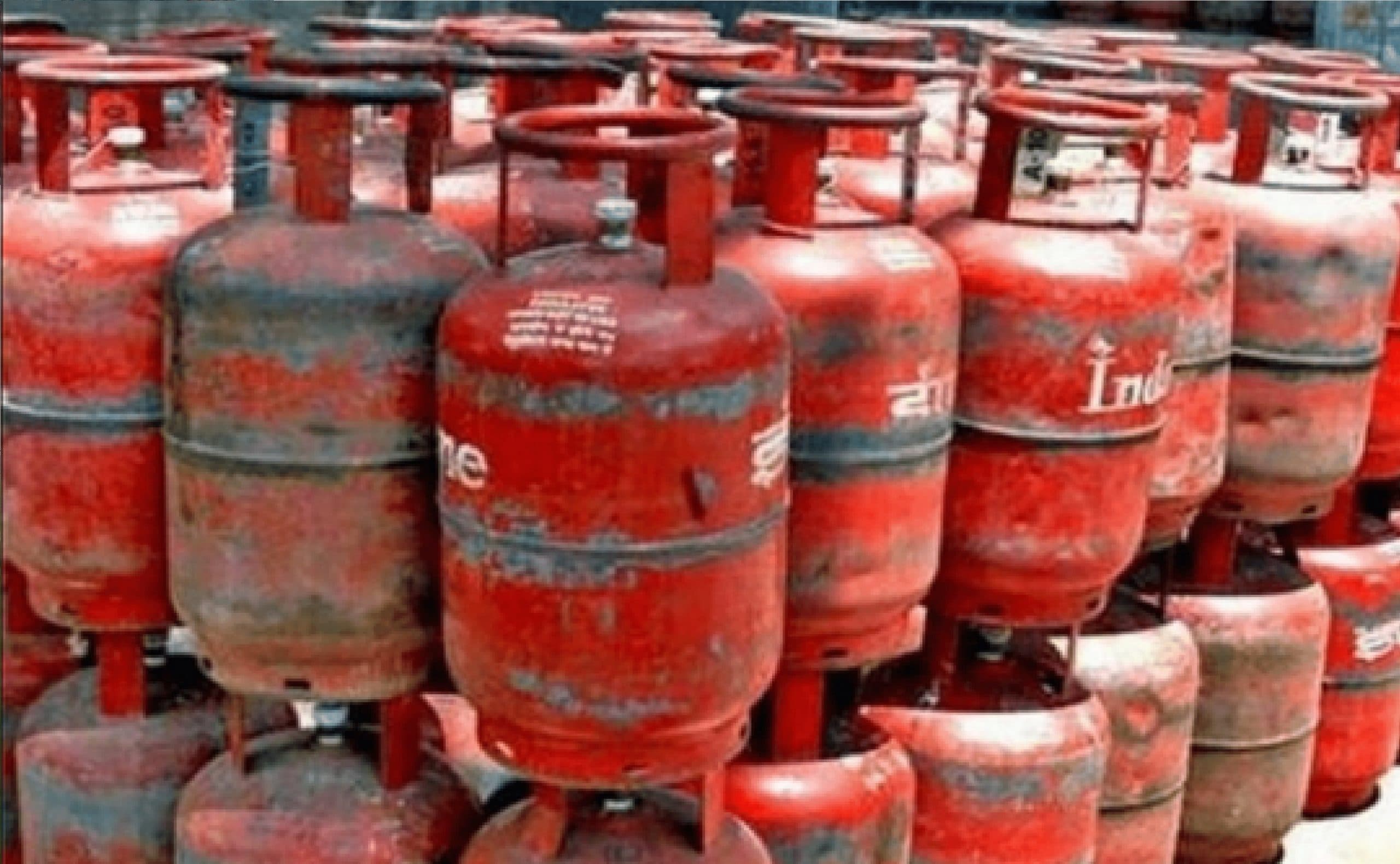 खत्म हो गयी है गैस सब्सिडी ? सरकार ने दिया जवाब