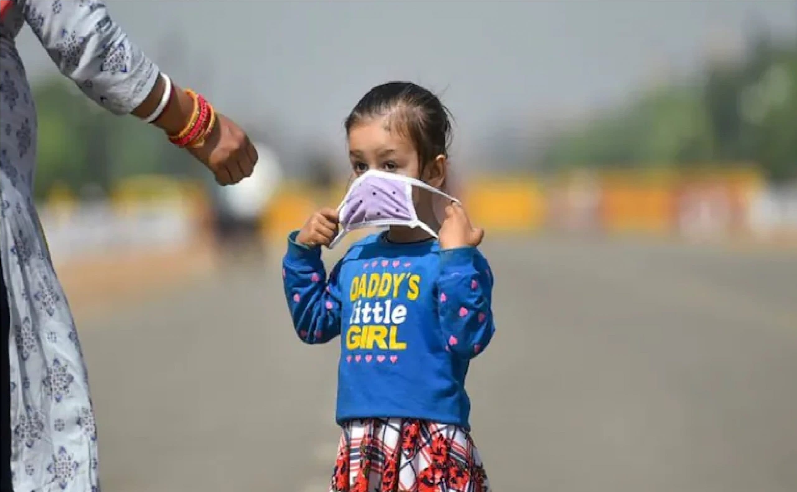 अक्टूबर में चरम पर होगी तीसरी लहर, एक्सपर्ट ने पीएमओ को भेजी रिपोर्ट