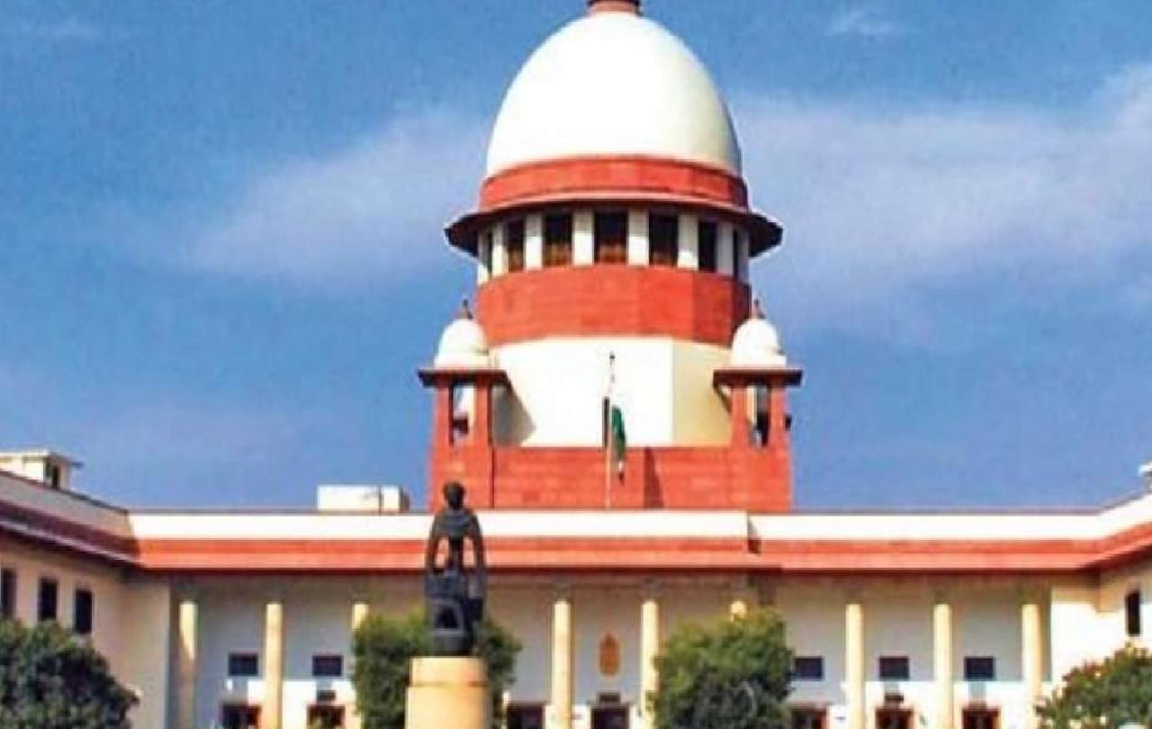 पेगासस  मामला : सुप्रीम कोर्ट पहुंचा मुद्दा, राज्यसभा के सदस्य ने जनहित याचिका दायर की