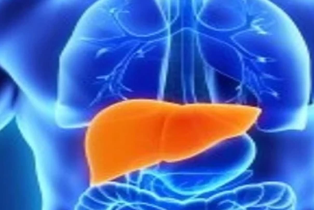 कोरोना से ठीक हुए तो लीवर में हुआ पस, 14 मरीजों में एक की मौत