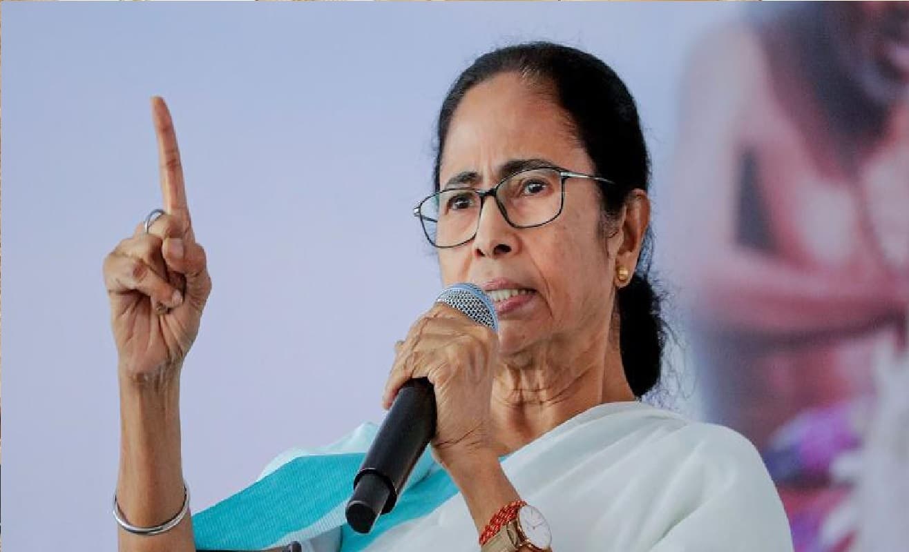 कांग्रेस को छोड़कर दूसरी पार्टियों को जोड़ रही है तृणमूल, सदन में गूंजेगा महंगाई और किसान बिल का मुद्दा