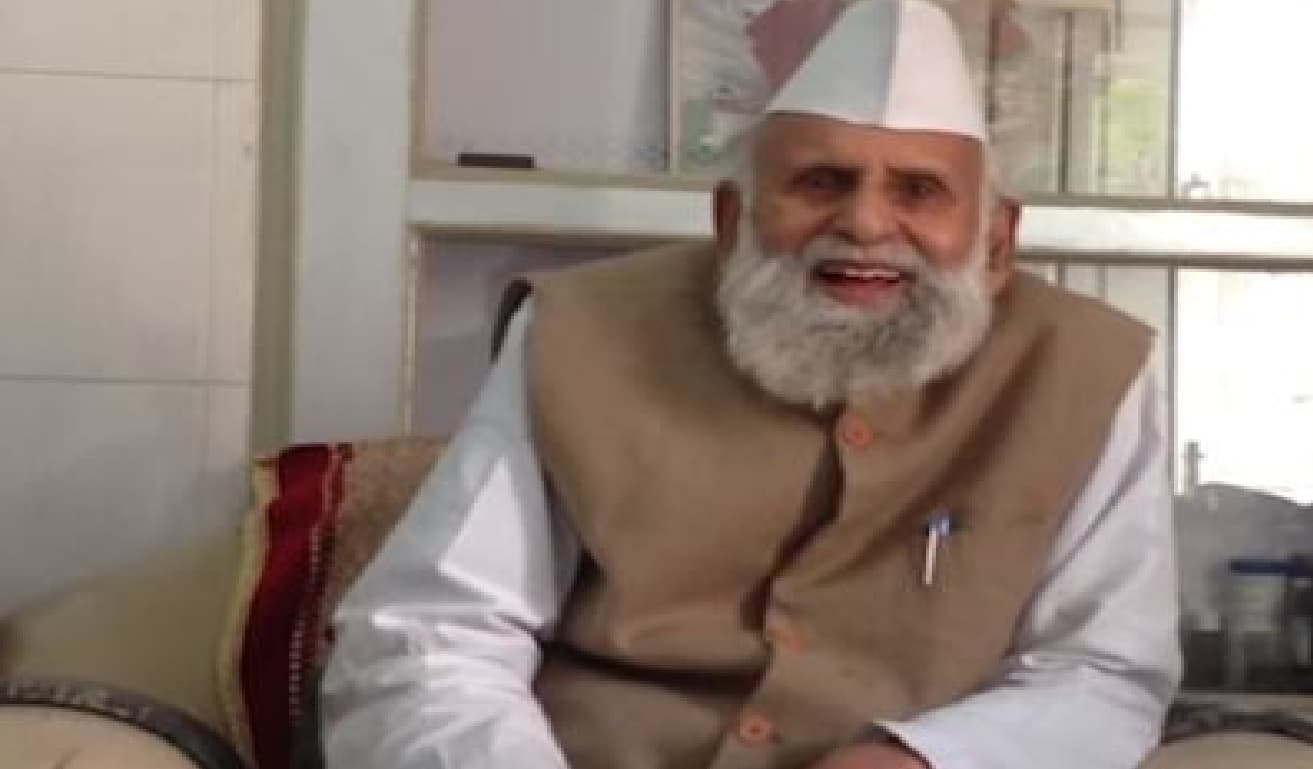 Up Population Control Bill : जनसंख्या नियंत्रण विधेयक पर सपा सांसद ने कहा, 20 साल तक लगे शादियों पर रोक