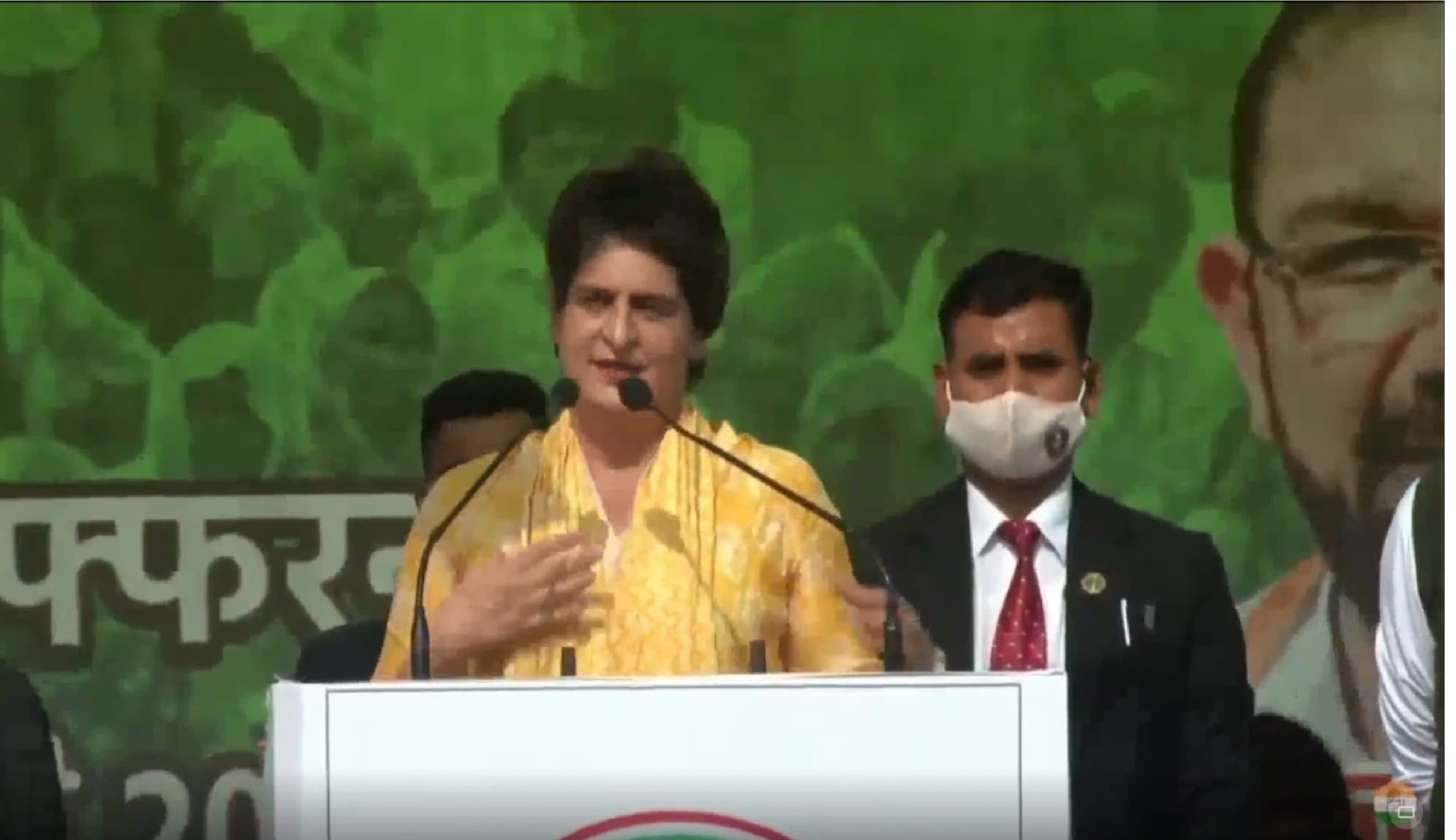 महापंचायत में बोली प्रियंका गांधी, इस देश का दिल किसान हैं उन्हें आतंकी कहा गया, 215 किसान शहीद हो गये