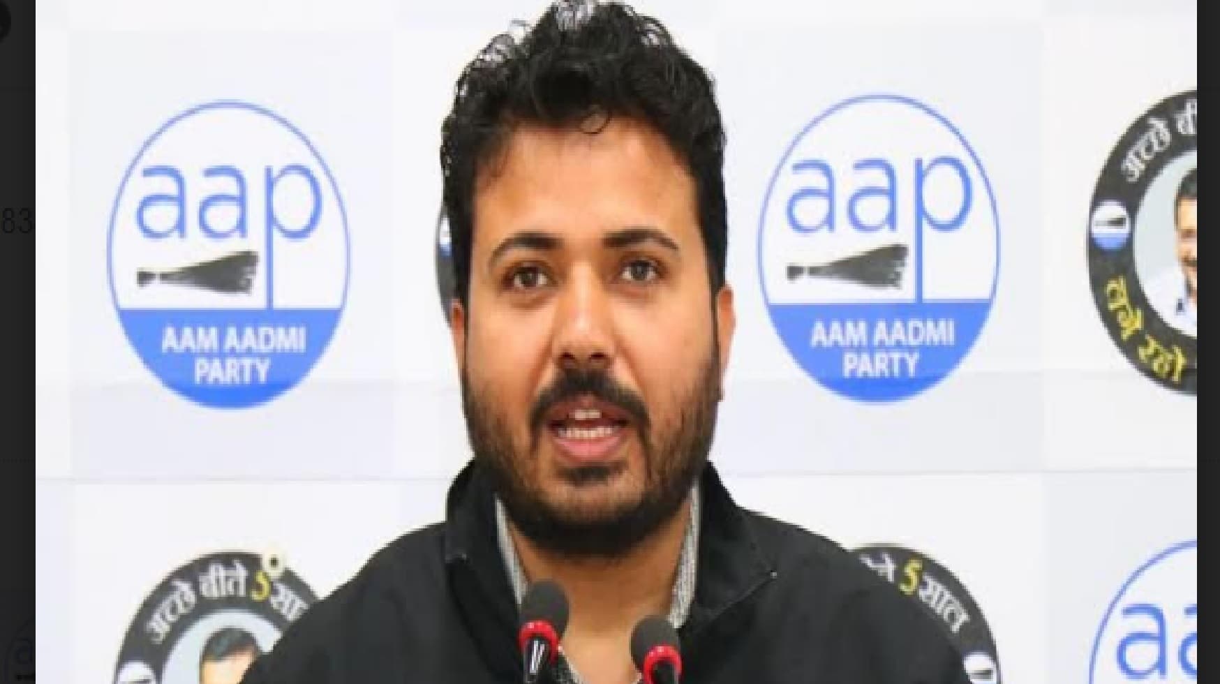 भाजपा शासित एमसीडी जिस तेजी से लैडफिल साइट से कूड़े हटा रहा है इसे साफ करने में 200 साल लग जायेंगे : आम आदमी पार्टी