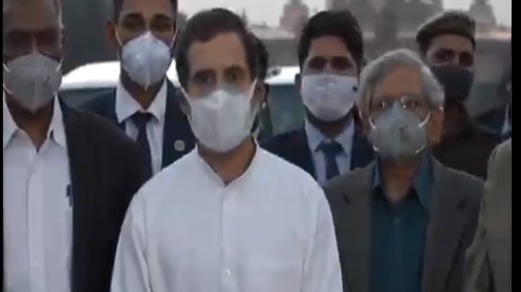 Kisan Andolan Latest News : किसान आंदोलन पर बोले राहुल गांधी एक साइड चुनने का समय, मैं लोकतंत्र के साथ