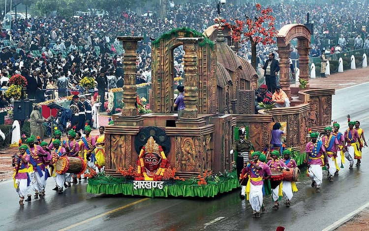 उत्तर प्रदेश में पंचायत चुनाव के बाद आयोजित की जायेगी 10वीं और 12वीं की परीक्षा, पांच जनवरी तक कर सकते हैं ऑनलाइन आवेदन