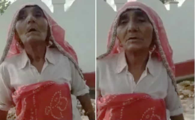 महात्मा गांधी पर अंग्रेजी में बोलने वाली दादी का वीडियो VIRAL, लोग बोले- शशि थरूर को इनसे मिलाओ