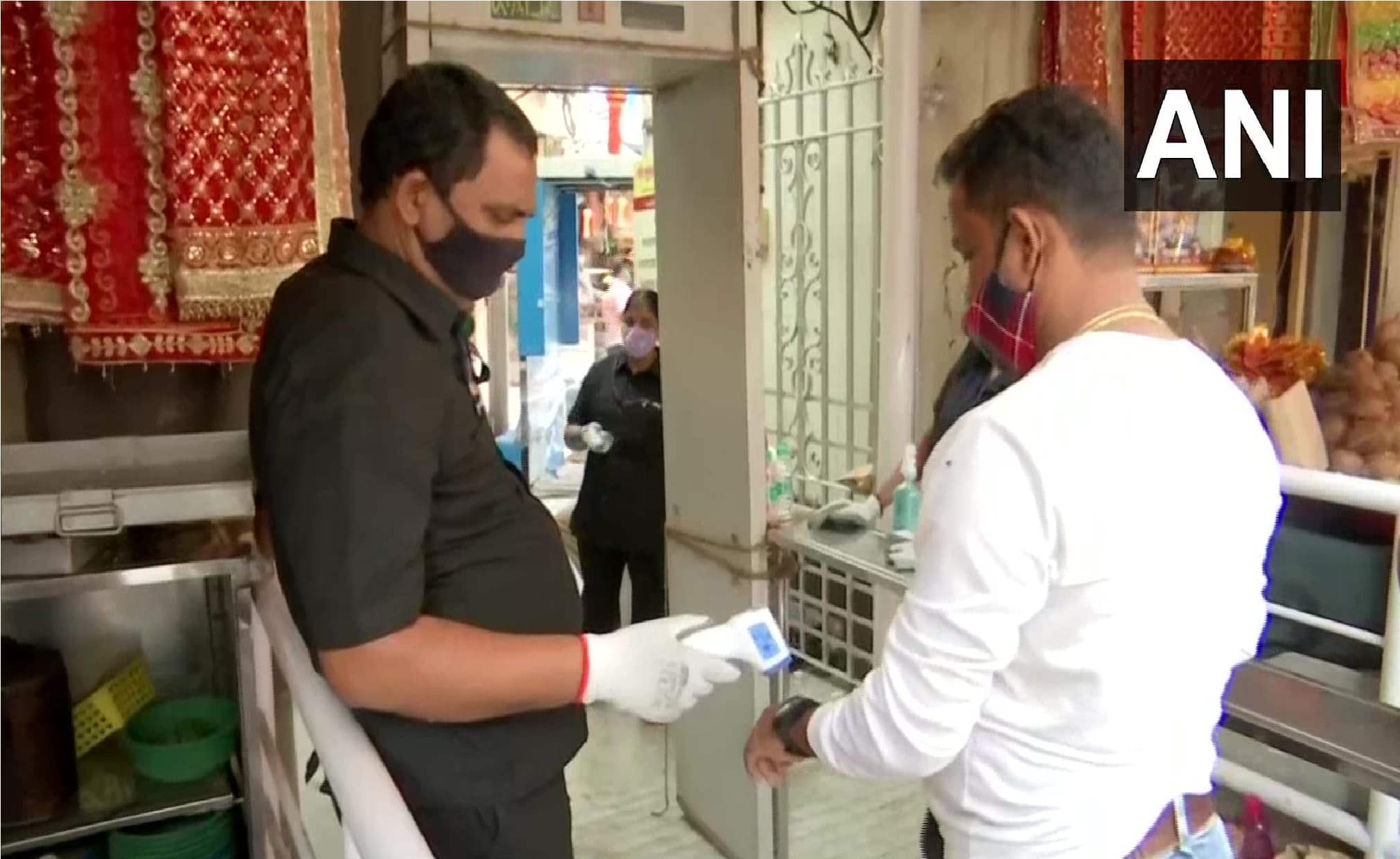 कोरोना संक्रमण से बचाव के नियमों का उल्लंघन करने वालों से 45 करोड़ का जुर्माना वसूला गया