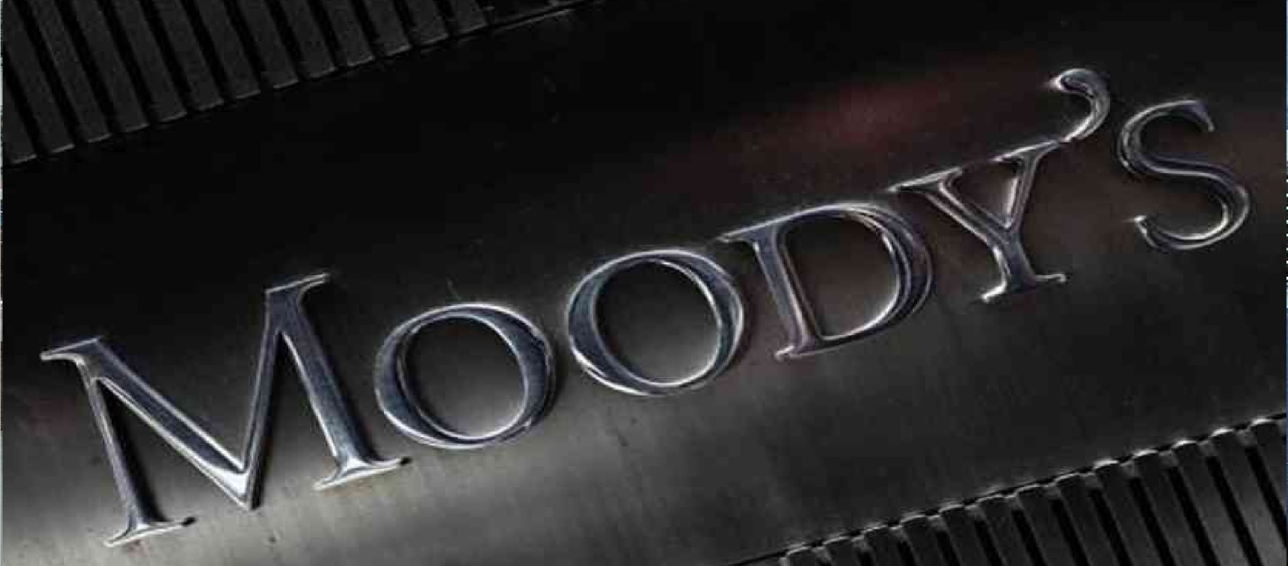 संसदीय समिति ने सरकार से कहा- स्वास्थ्य पर करें ज्यादा खर्च, मृत डॉक्टरों को दें शहीद का दर्जा