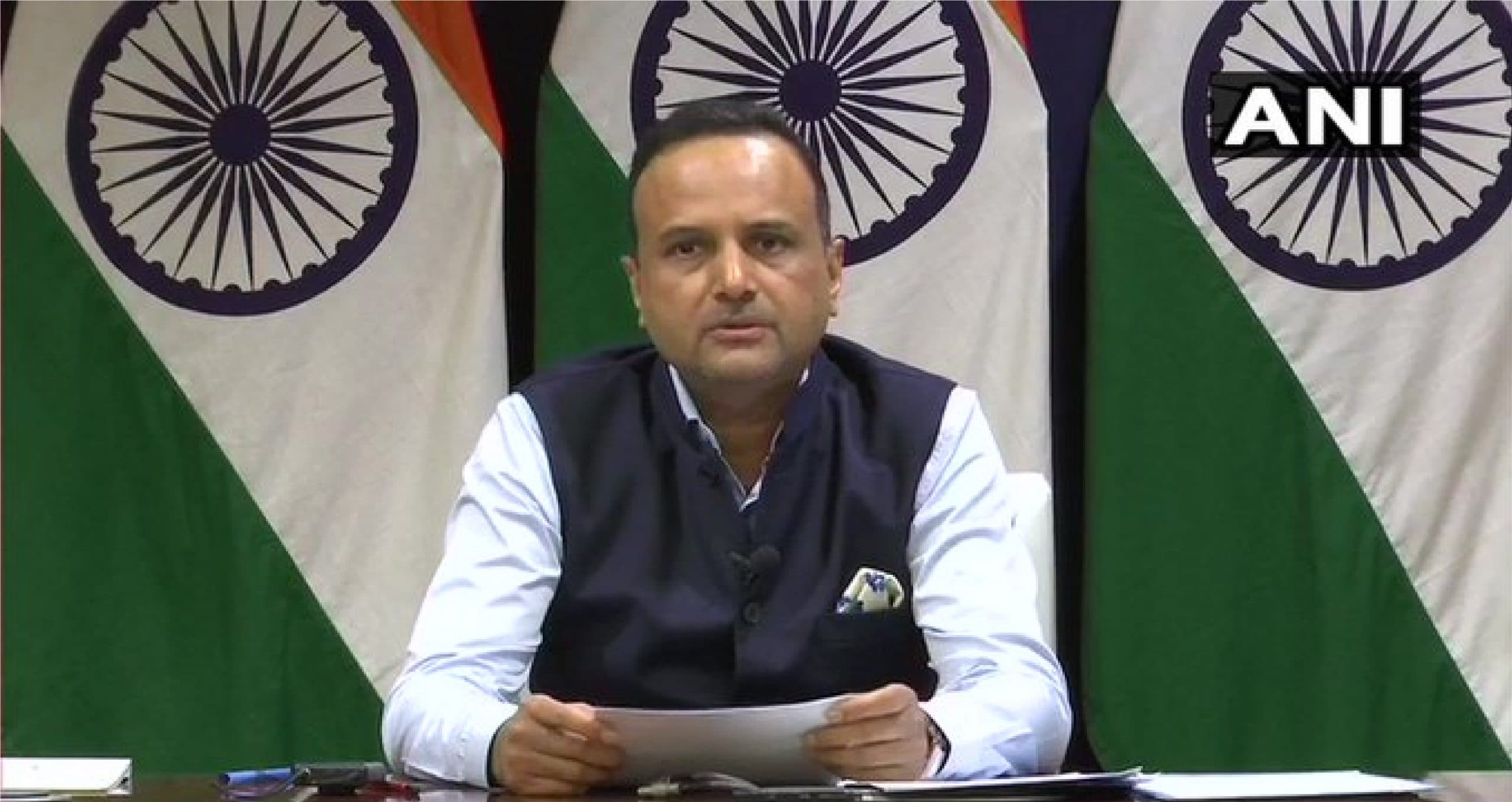 पाकिस्तान कुलभूषण जाधव से जुड़े अहम सवालों का जवाब देने में नाकाम  : विदेश मंत्रालय