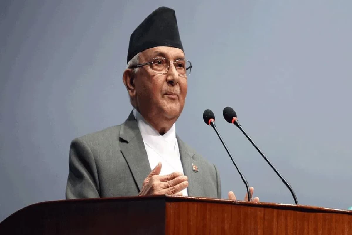 नेपाल की सत्तारूढ़ कम्युनिस्ट पार्टी की बैठक ओली और प्रचंड के बीच मतभेदों को दूर करने में नाकाम रही