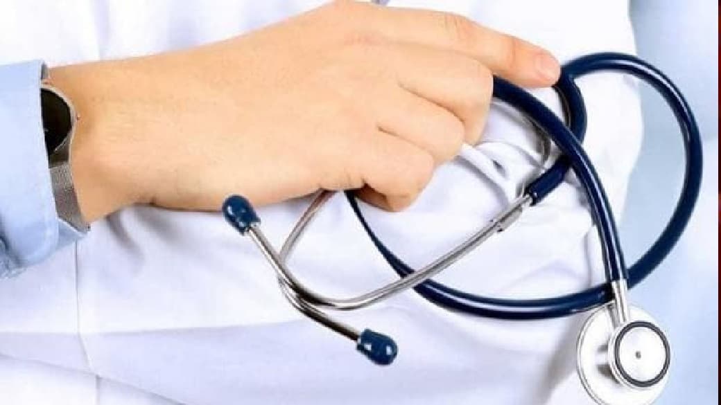 पेट्रोल-डीजल की बेतहाशा बढ़ती कीमतों पर 'आप' का प्रदर्शन, कहा- अंतरराष्ट्रीय बाजार में कम कीमतों का जनता को मिले लाभ