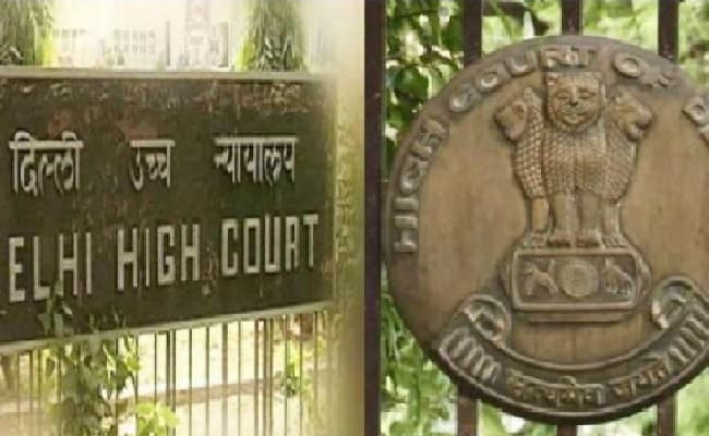 दिल्ली उच्च न्यायालय ने सीबीएसई से कहा - स्कूल की मान्यता समाप्त करना ‘कठोर कदम'