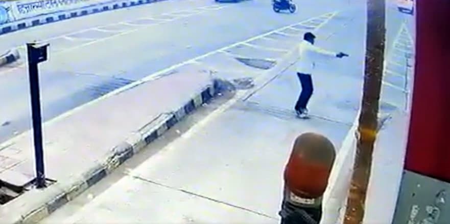 मनीष सिसोदिया: गिरफ्तारी के विरोध में सड़क पर उतरे आप कार्यकर्ता, दिल्ली-भोपाल सहित इन जगहों पर प्रदर्शन