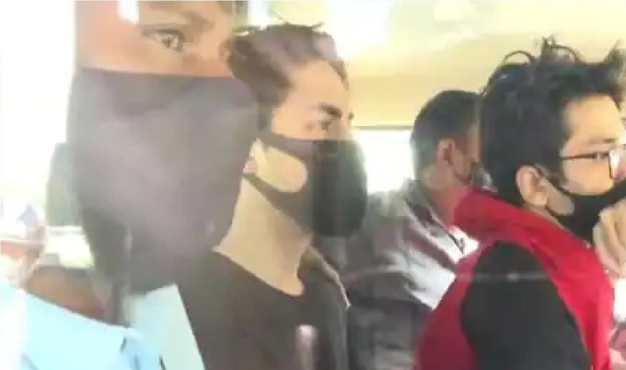 काशी में आयोजित राजभाषा सम्मेलन में अमित शाह बोले- ‘मुझे गुजराती से ज्यादा हिंदी पसंद है’