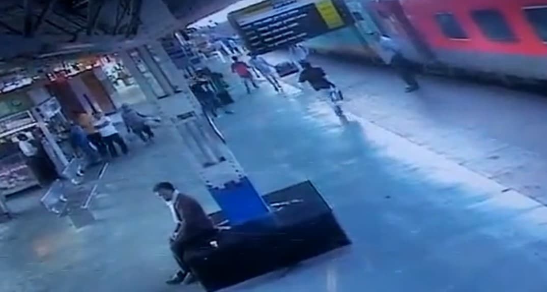 Jharkhand Petrol Diesel Price Today: पेट्रोल-डीजल का रेट जारी, जानिए आपके शहर में आज कहां मिल रहा सबसे सस्ता