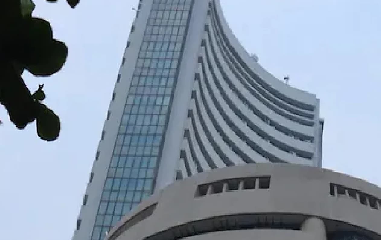 Diwali Muhurat Trading: दिवाली की शाम बस एक घंटे खुलेगा शेयर बाजार, जानें समय