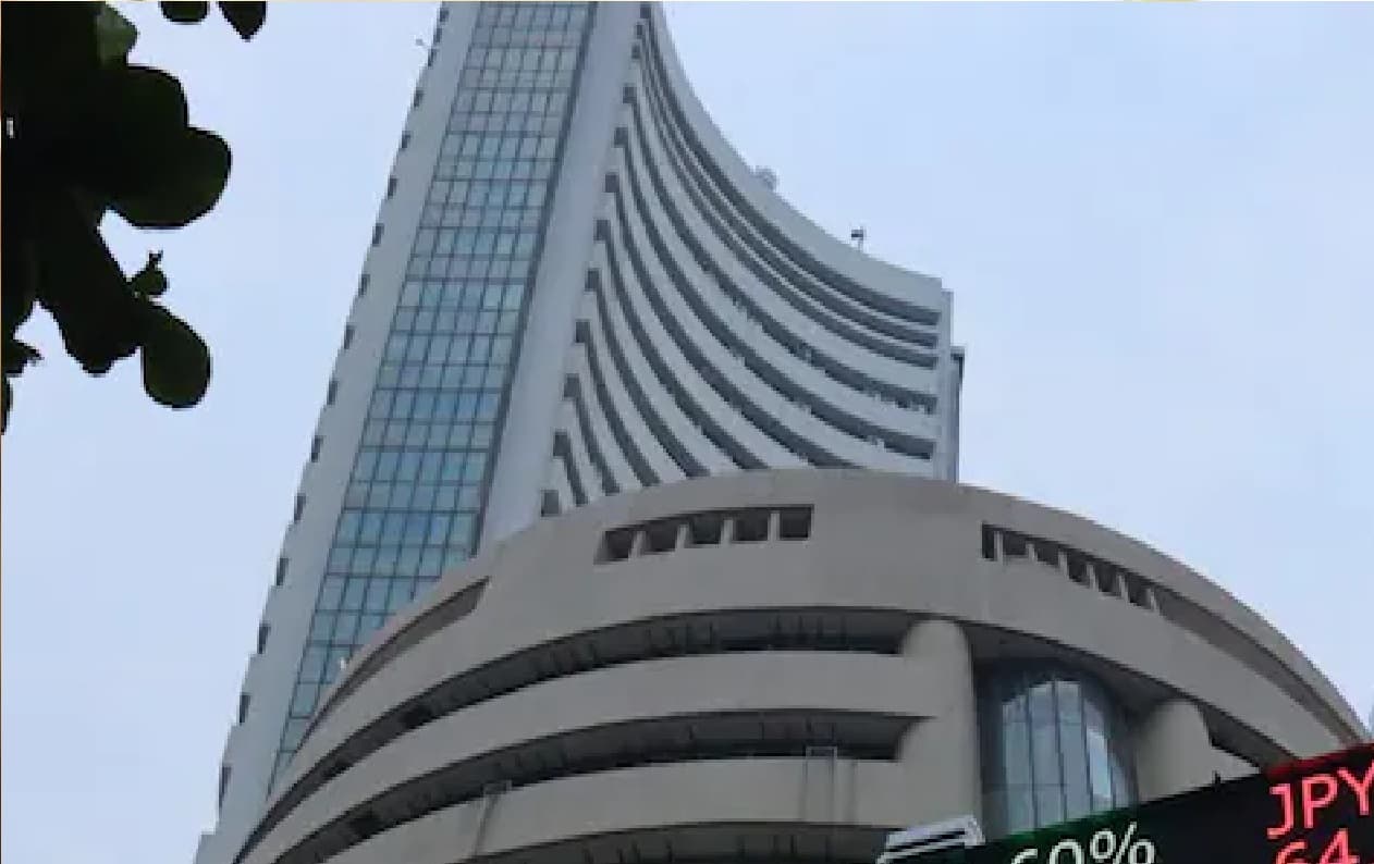 बीमारी में ना हो खर्च की चिंता, कौन सा प्लान है बेहतर ?  जानिये एक्सपर्ट से सभी जरूरी बातें