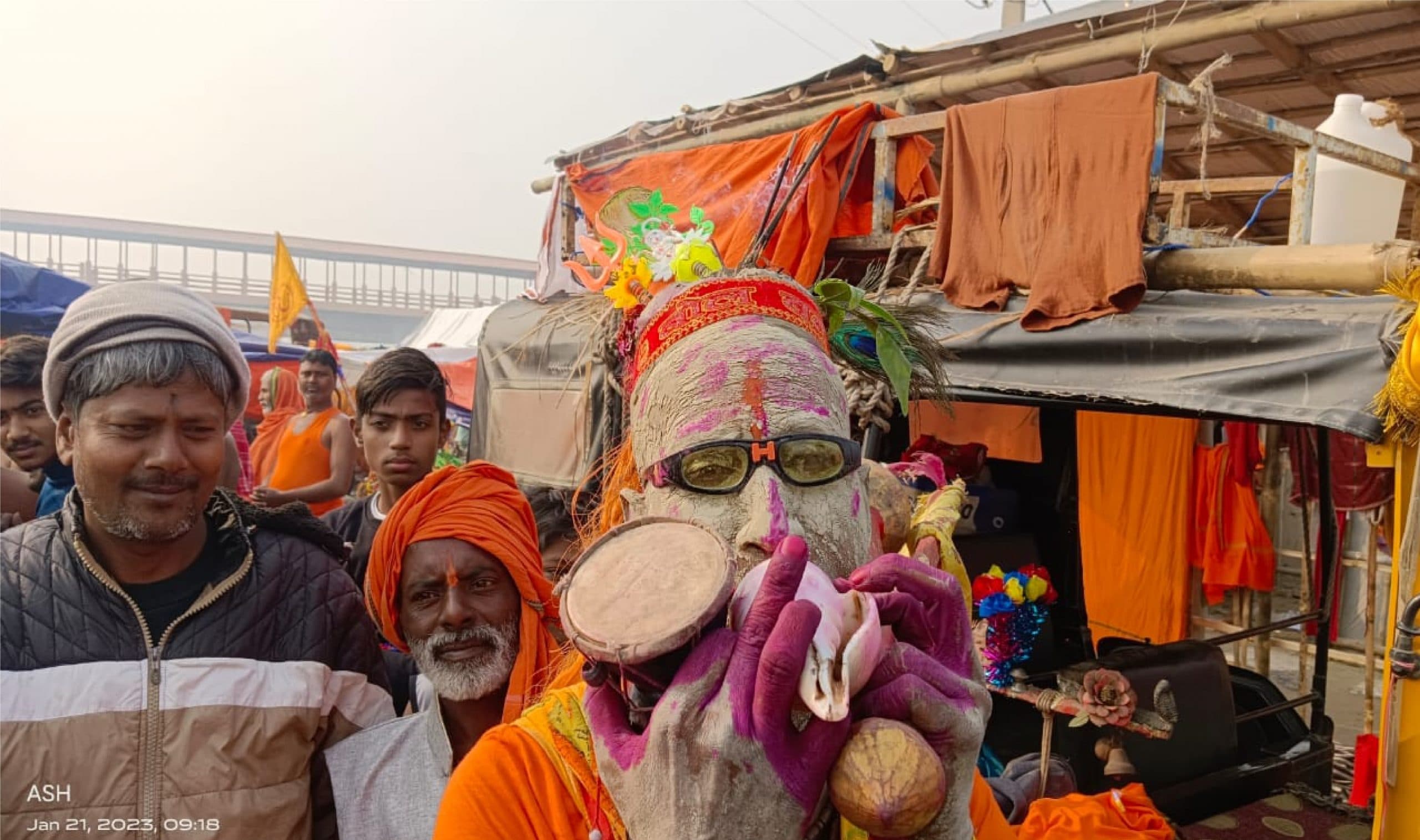मौनी अमावस्या पर पटना-भागलपुर-बक्सर में लोगों ने लगायी गंगा नदी में डुबकी, देखें तस्वीरें